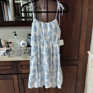 Altar’d State Blue and White Floral Dress Size Small